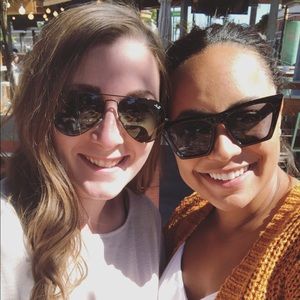 Meet your Posher, Liz